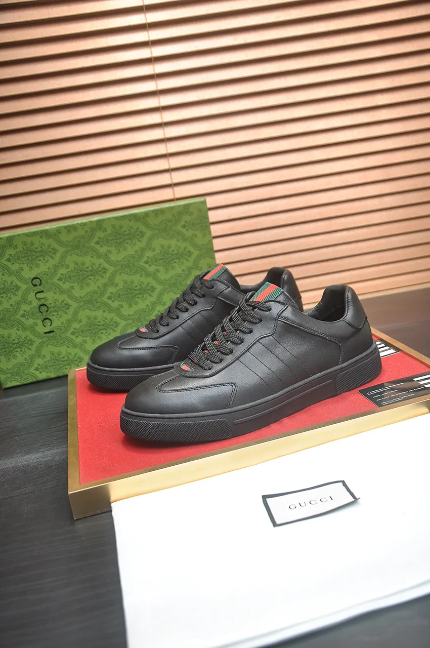 Men's men's shoes💰420💶[GUCCI Gucci] official website 1:1 men's sports shoes are now on the market, using original Gucci fabric + gluten lining, plus the official website original 1:1 comfortable outsole. Fashionable and versatile, super comfortable and breathable. 5 colors available, standard shoe size 38/45 (custom-made sizes 45 are non-refundable)